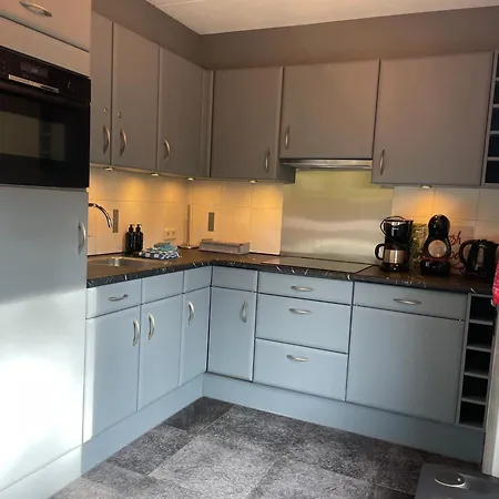 Semesterbostad Vlinder *